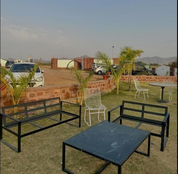Shrigo Mount Down Resorts, Mount Abu Kivarli Exterior foto
